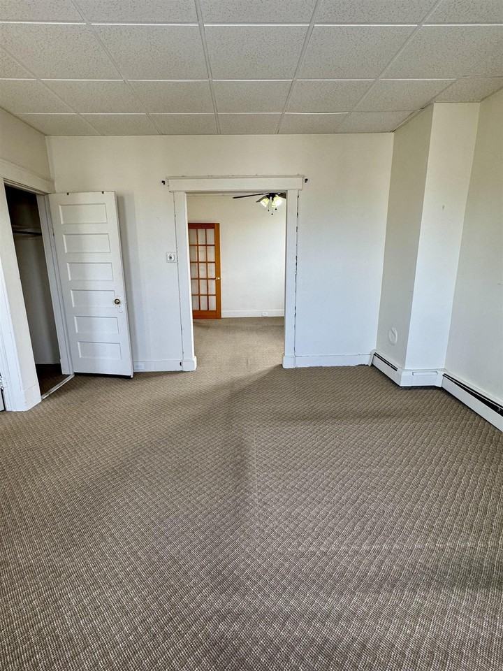 4400 Liberty Ave #2 - Photo 4 of 14