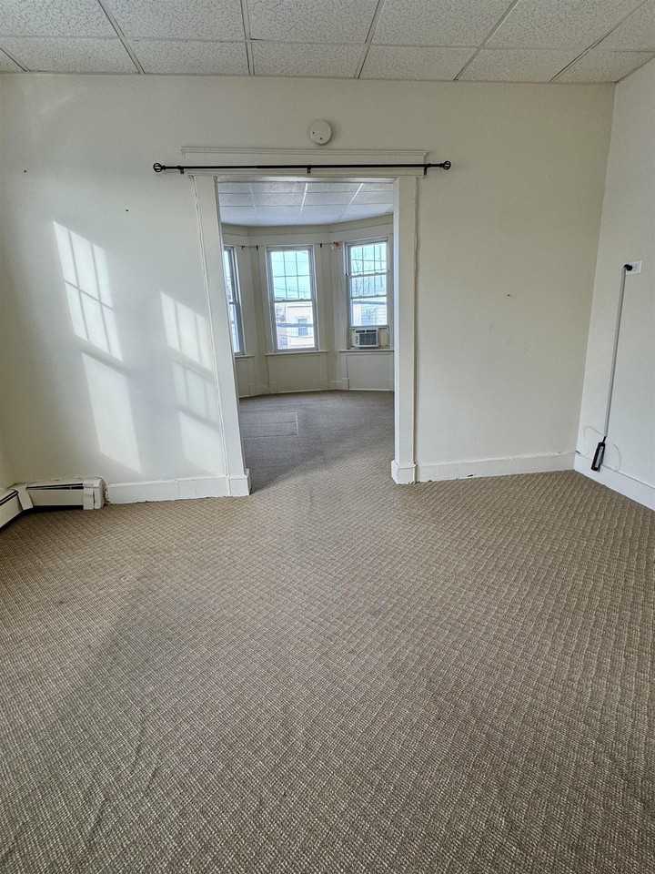 4400 Liberty Ave #2 - Photo 6 of 14