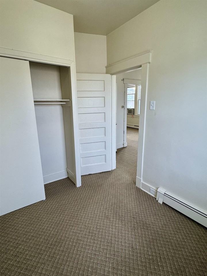 4400 Liberty Ave #2 - Photo 7 of 14