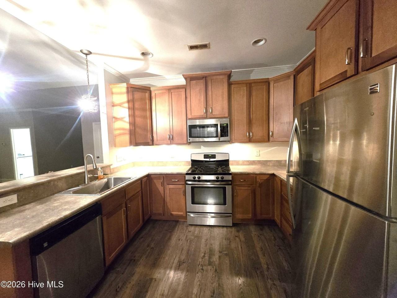 105 Dogwood Ct - Photo 6 of 22