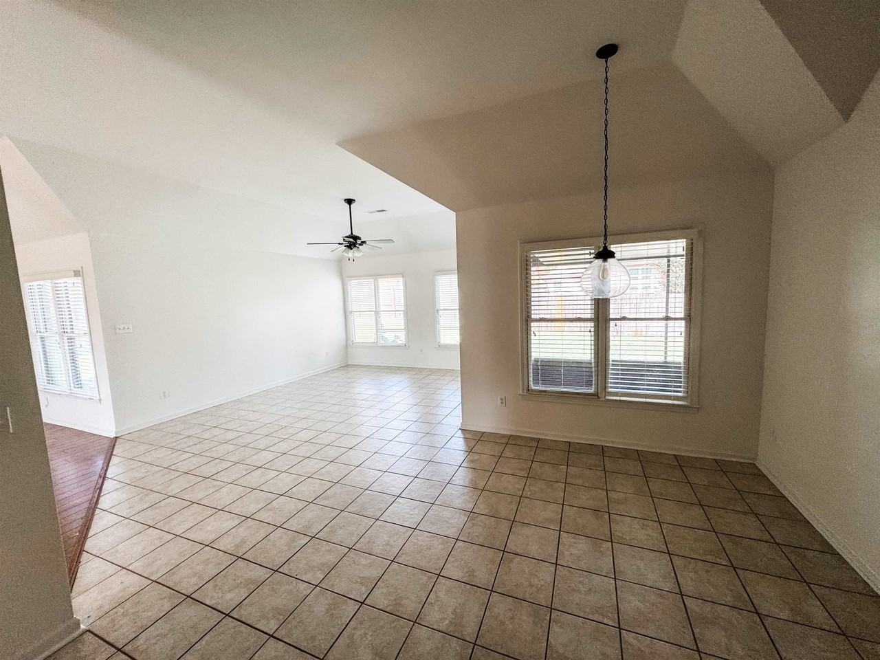 284 Holly Cv - Photo 7 of 14