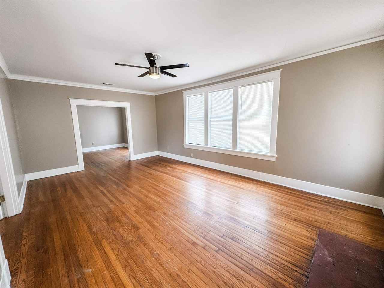 1659 Jackson Ave - Photo 2 of 15