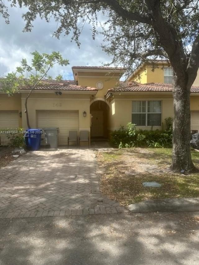 649 Nw 21st Ave #0 - Photo 2 of 10