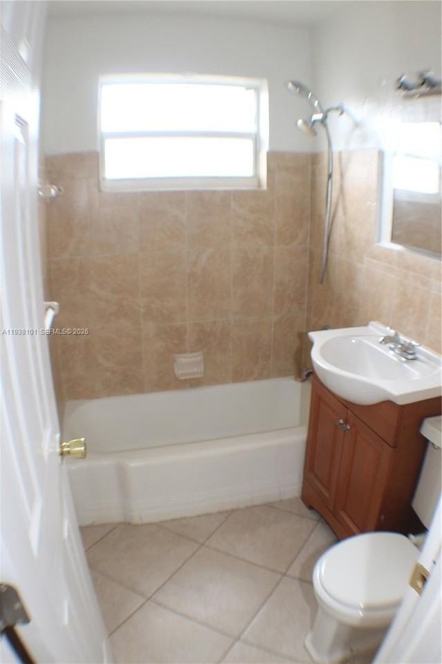 917 Nw 5th St #4 - Photo 2 of 8