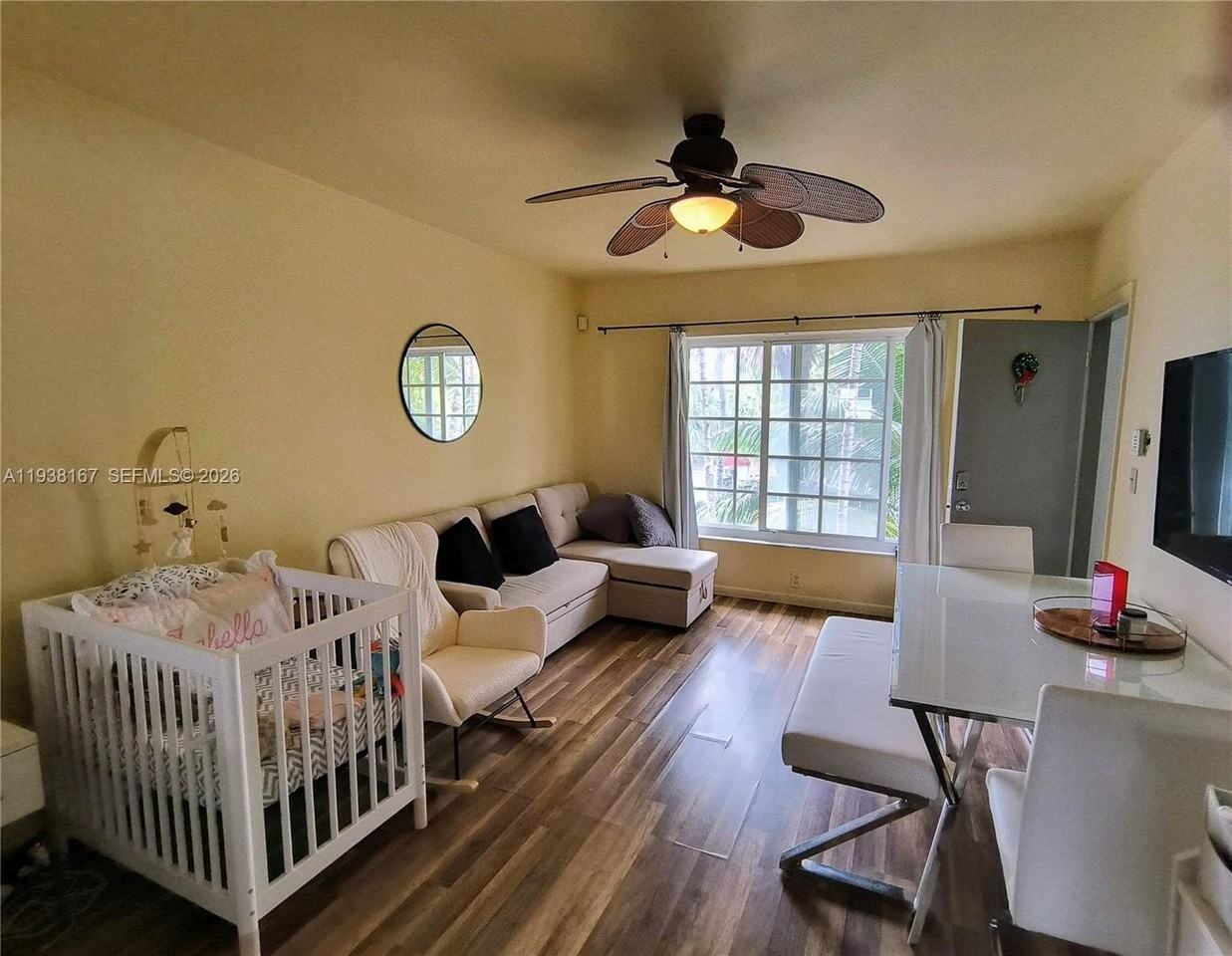 833 10th St #203 - Photo 5 of 23