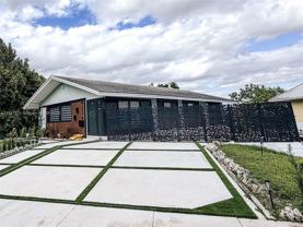 425 Ne 103rd St #SFH - Photo 1 of 1