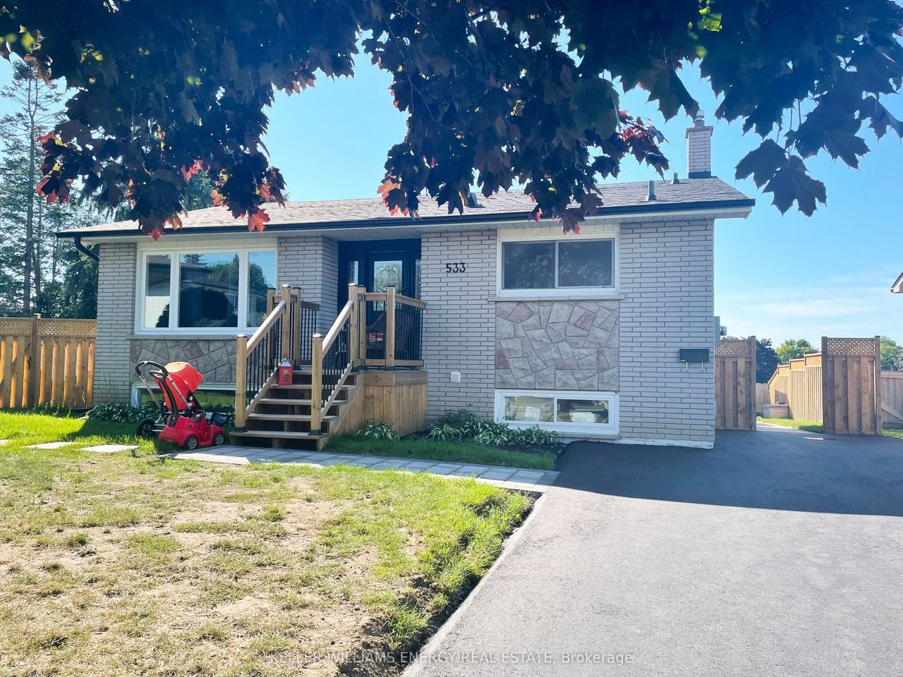 533 Carman Court #2 - Photo 5 of 15