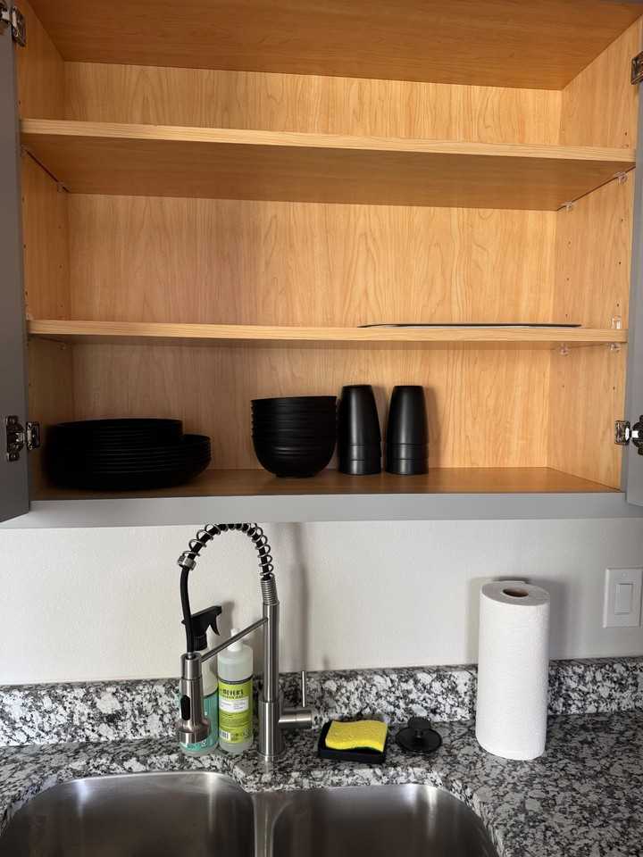 Eastland St - Photo 5 of 36