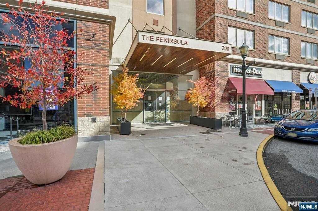 3110 City Pl - Photo 6 of 36