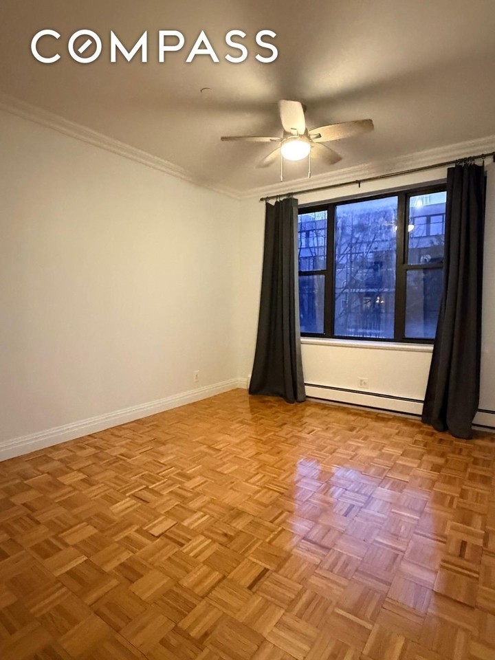 99 Kingsland Ave #307 - Photo 5 of 8