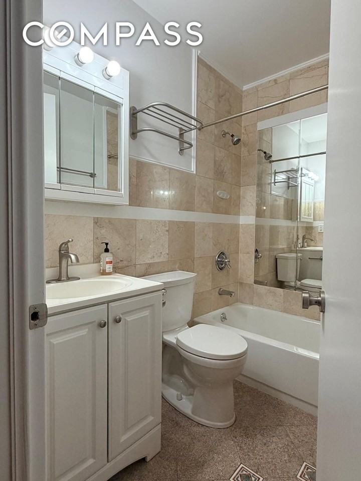 99 Kingsland Ave #307 - Photo 6 of 8