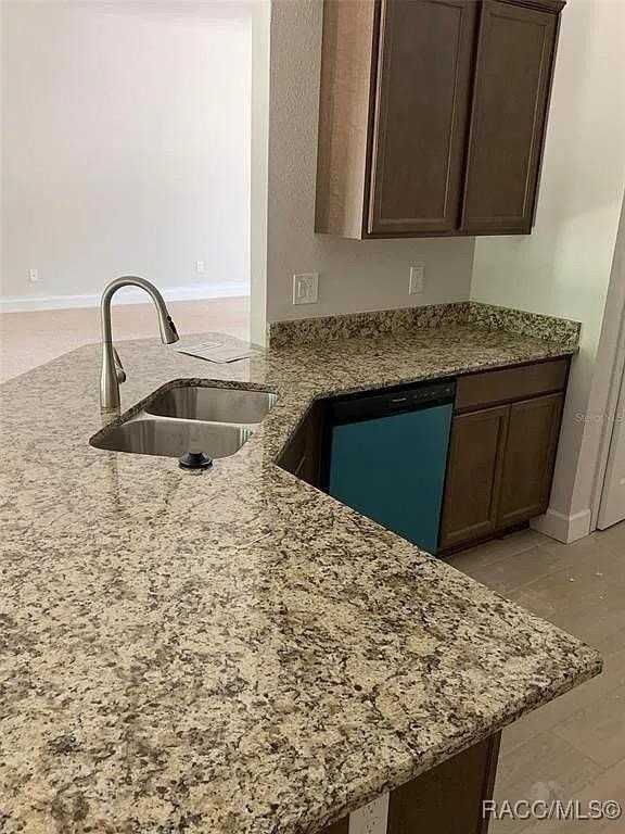 5992 N Mahogany Ter - Photo 5 of 16