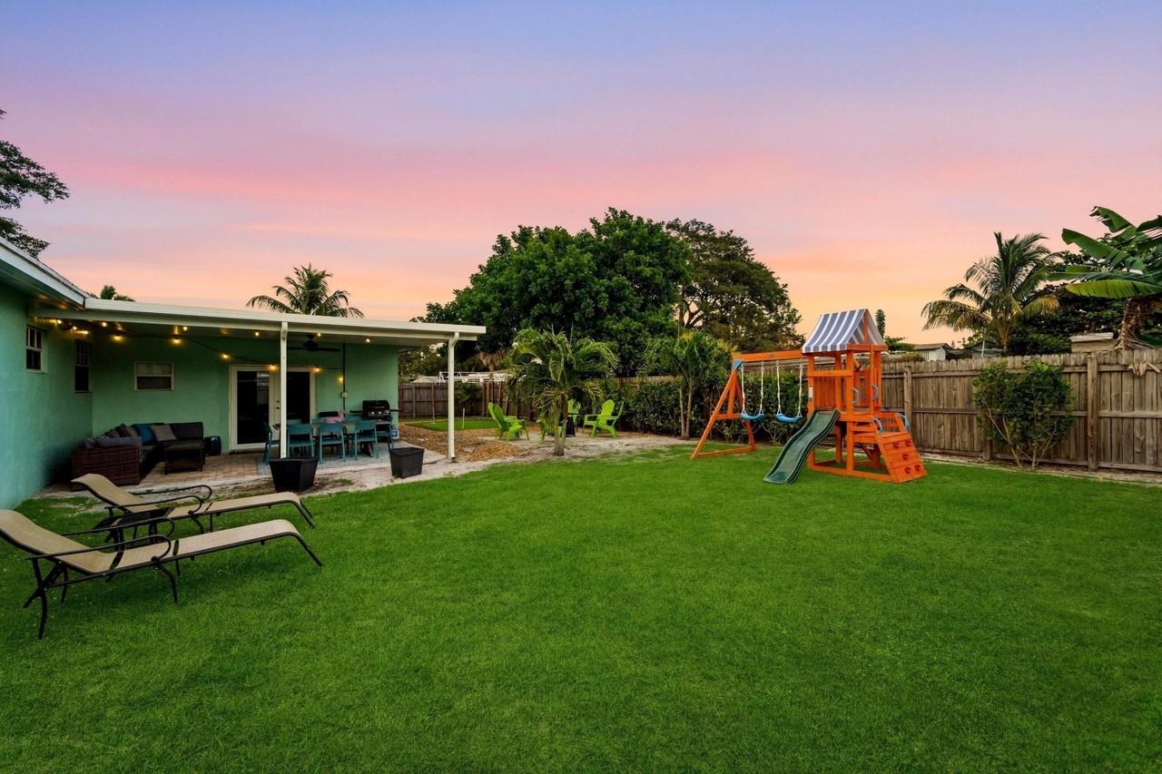 1424 Willow Rd - Photo 3 of 32