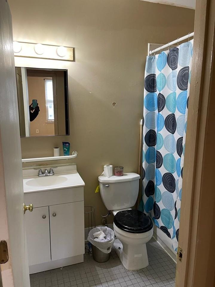 940 East 181st Street #3 - Photo 7 of 7