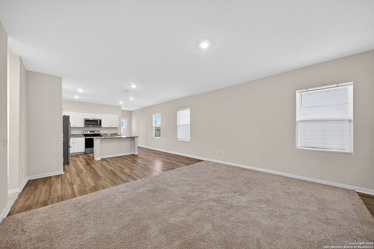 14707 Maple Ter - Photo 6 of 30