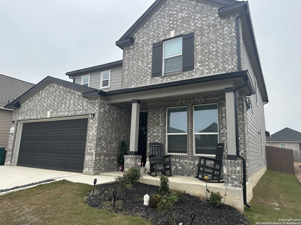 205 W Flowing River Dr - Photo 3 of 4