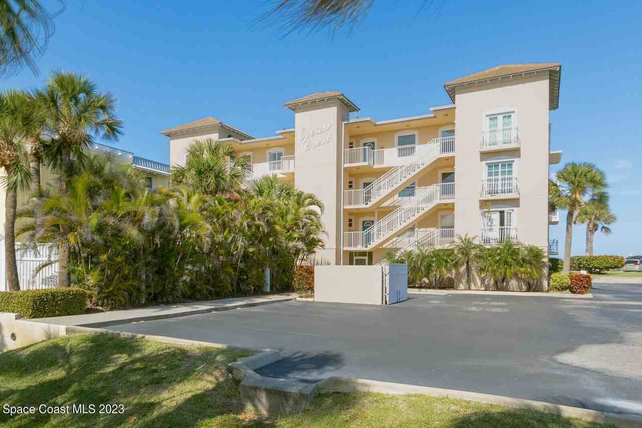 50 11th Ave Apt 302 #302 - Photo 2 of 29