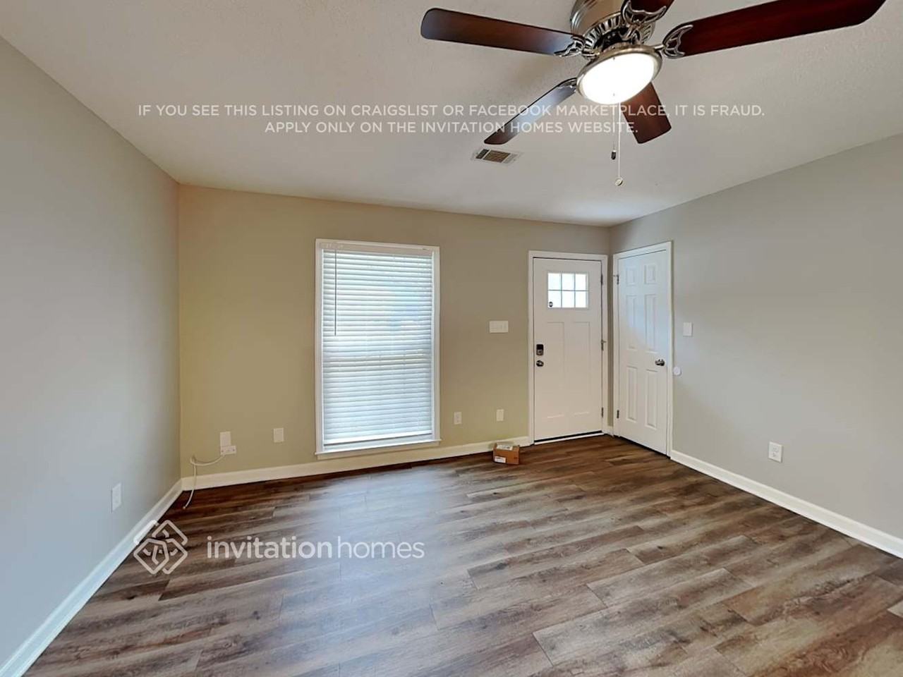 721 Utoy Cir Sw - Photo 3 of 18
