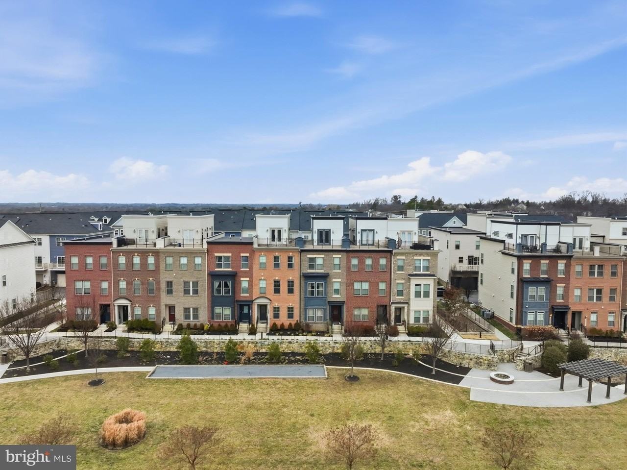 14325 Potomac Heights Ln - Photo 2 of 40