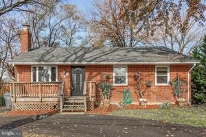 featured image of 6306 Yellowstone Dr