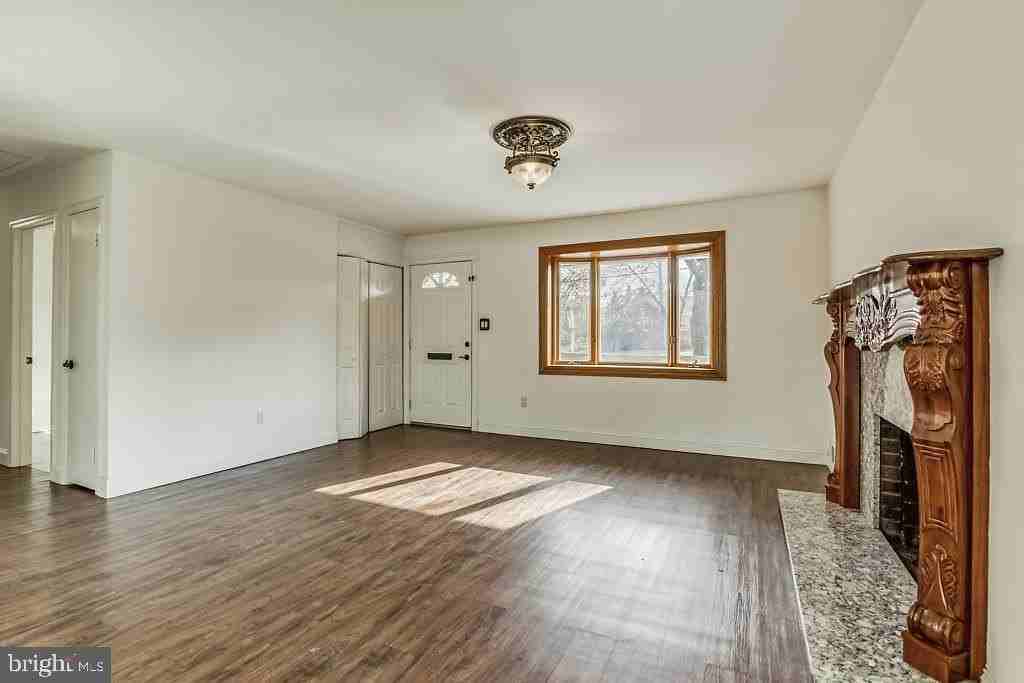 6306 Yellowstone Dr - Photo 6 of 39