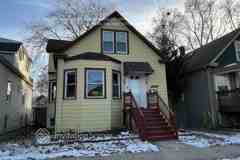 5647 W Berenice Ave - Photo 1 of 1