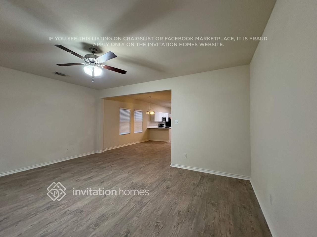 7710 Ike Ave - Photo 3 of 27