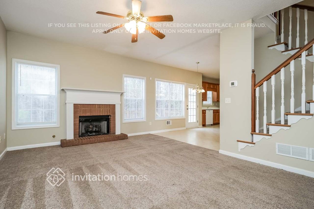 1119 River Green Ct - Photo 5 of 19