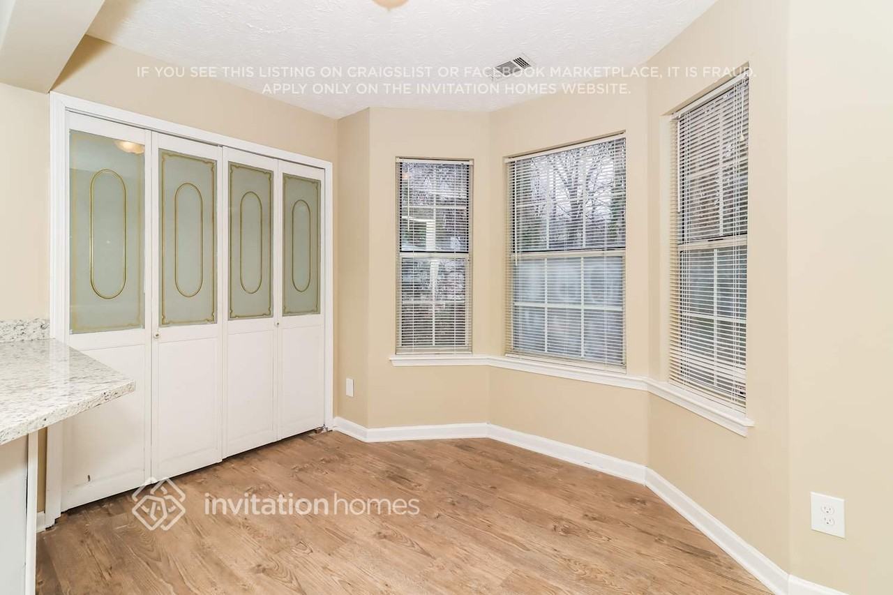 2820 Sweet Oaks Ct - Photo 6 of 18