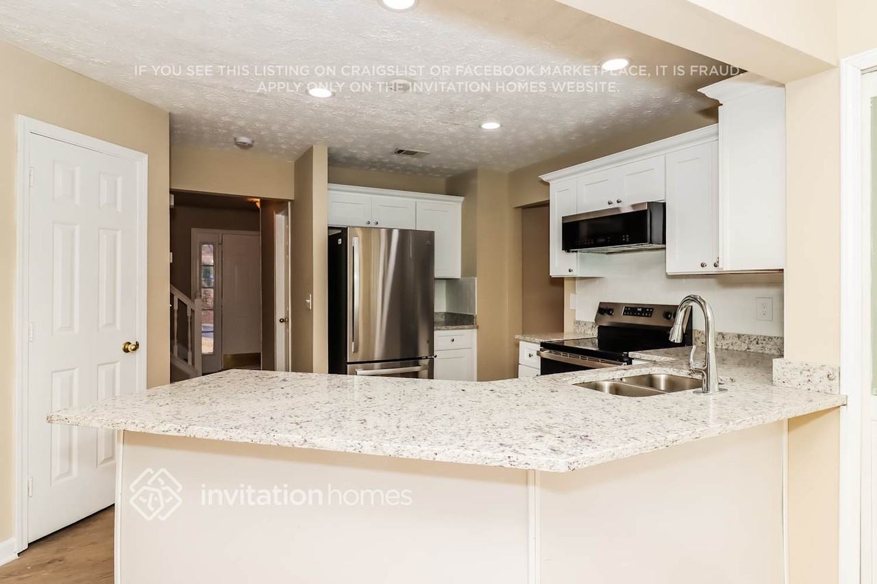 2820 Sweet Oaks Ct - Photo 7 of 18