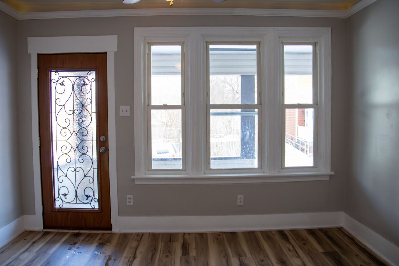 115 E 5th Ave - Photo 5 of 28