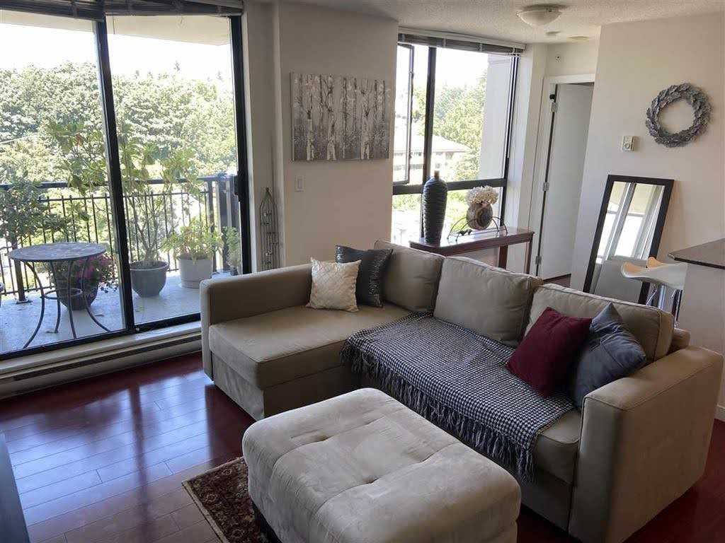 833 Agnes Street #1403 - Photo 4 of 28