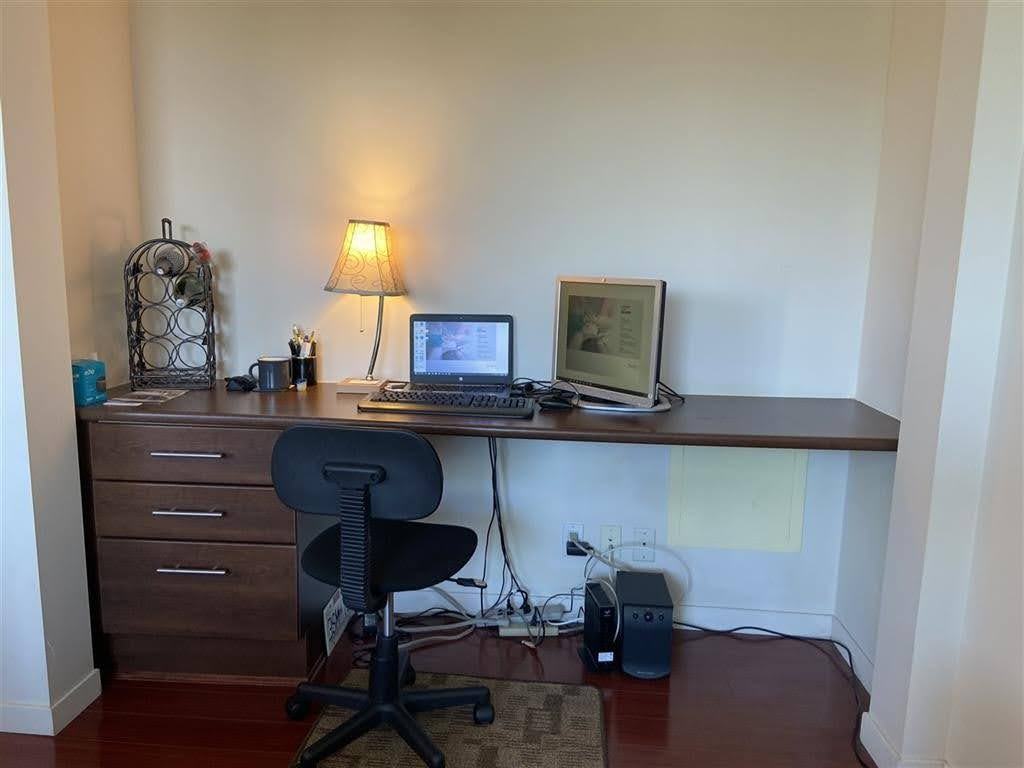 833 Agnes Street #1403 - Photo 6 of 28