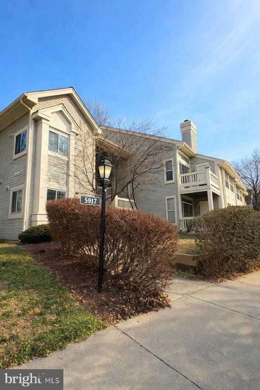 5917 Barbados Pl ##27 - Photo 2 of 31