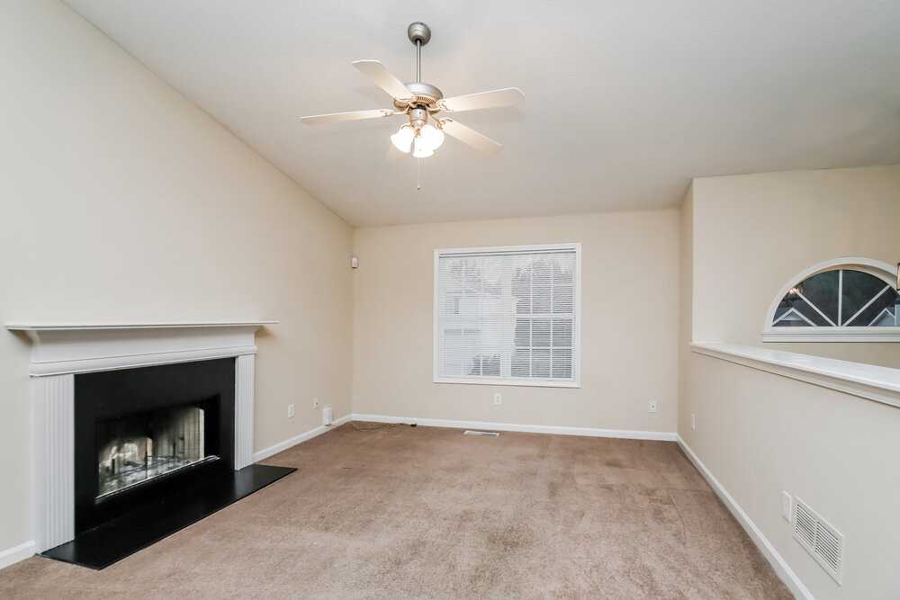 312 Gun Range Rd - Photo 4 of 17