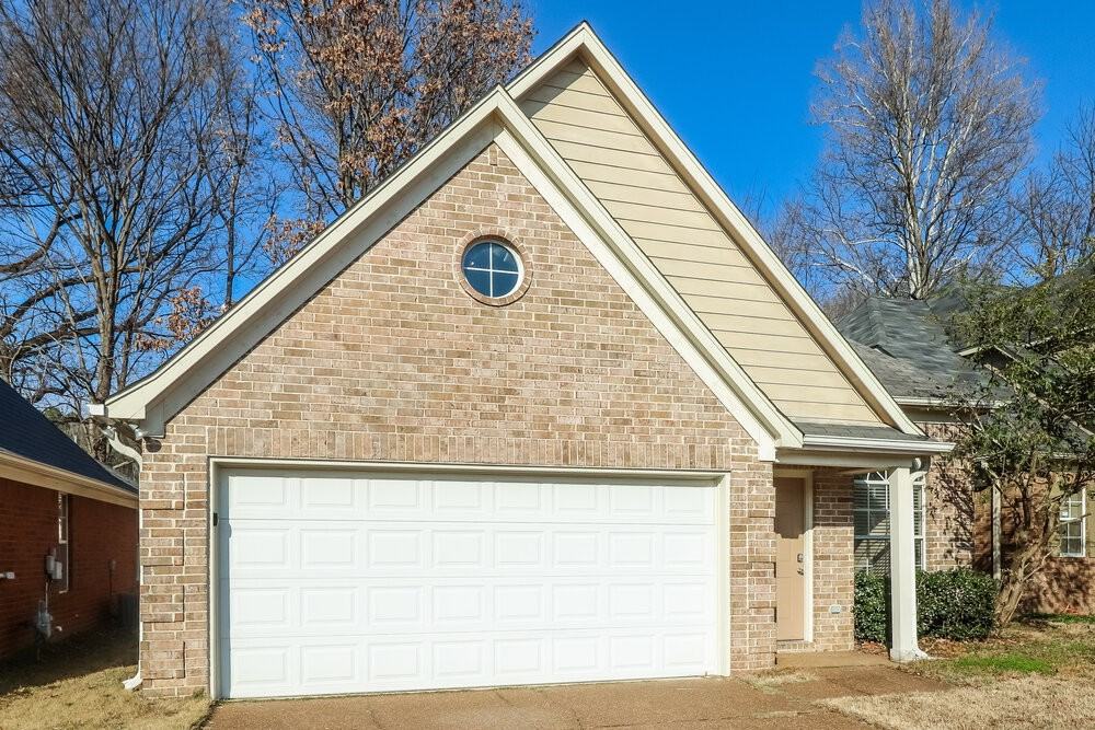 6804 Kamali Ave - Photo 3 of 16