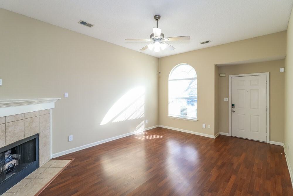 6804 Kamali Ave - Photo 5 of 16