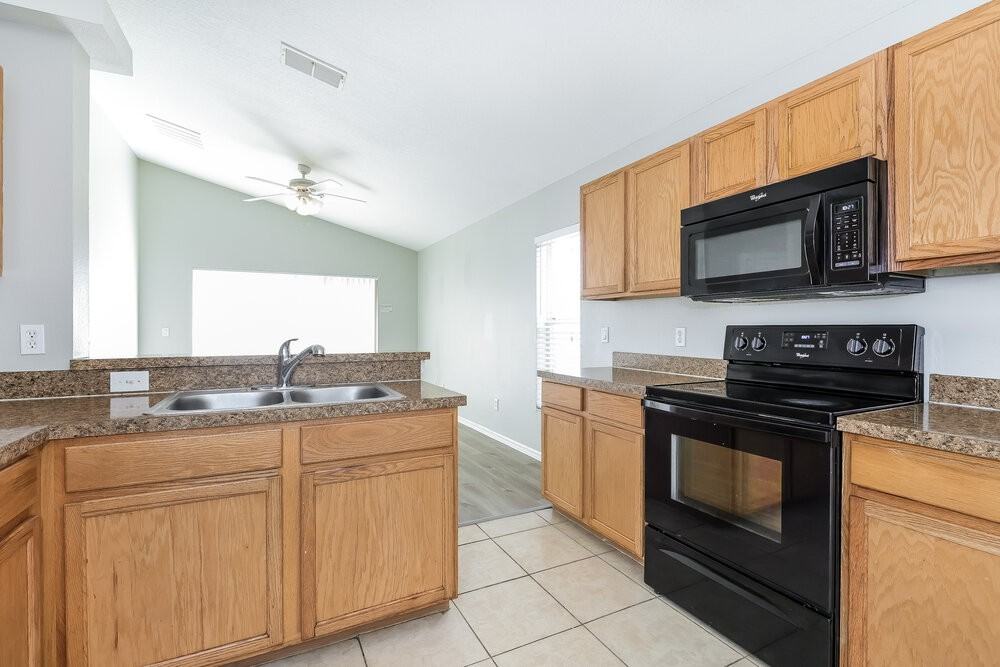 2628 Sunningdale Dr - Photo 6 of 16