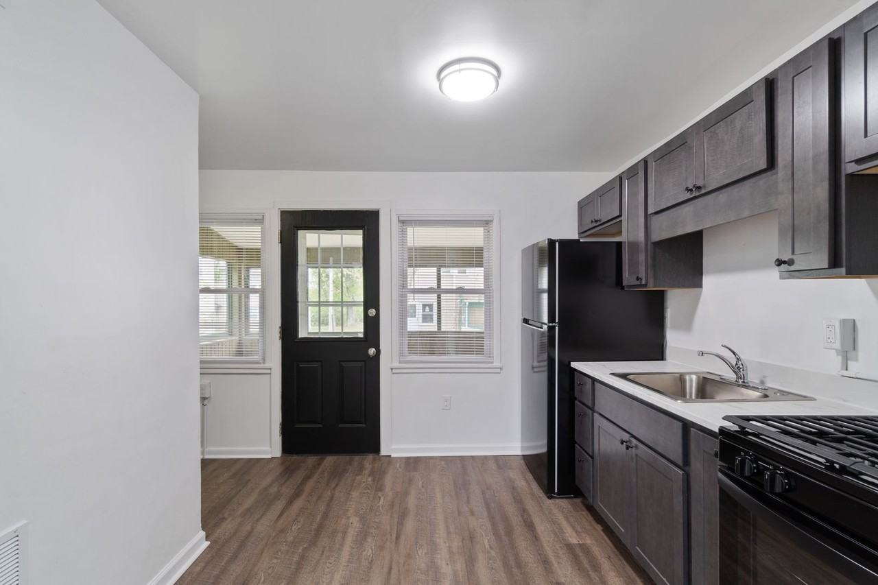 12 12 Midland Heights Circle - Photo 4 of 30