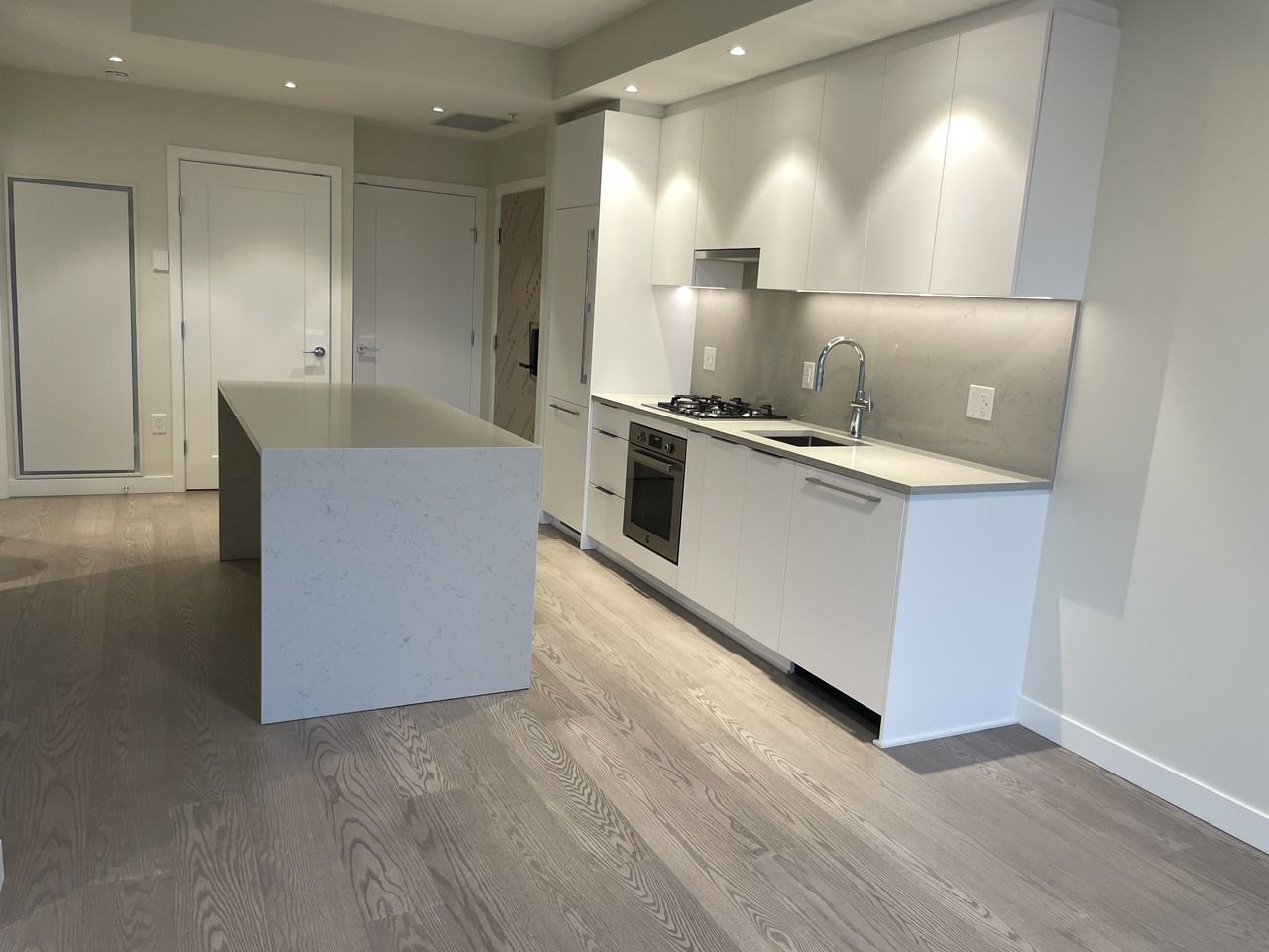 6138 Birney Ave - Photo 5 of 17