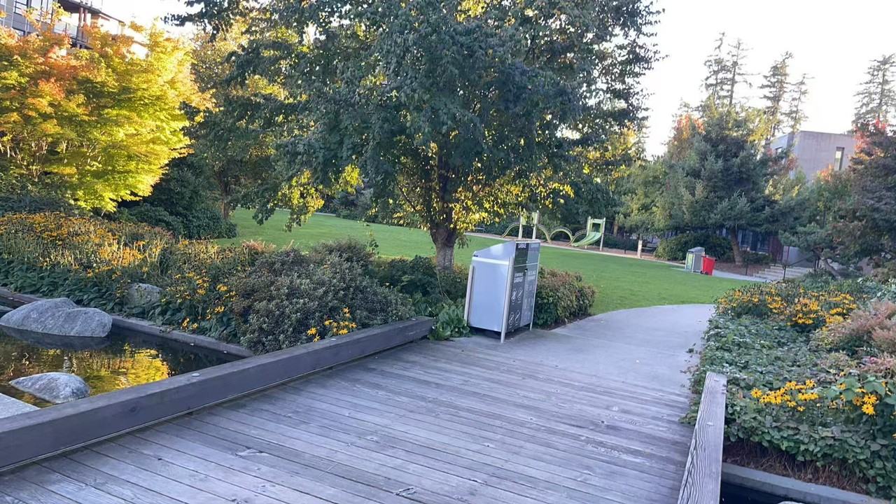 6138 Birney Ave - Photo 3 of 17