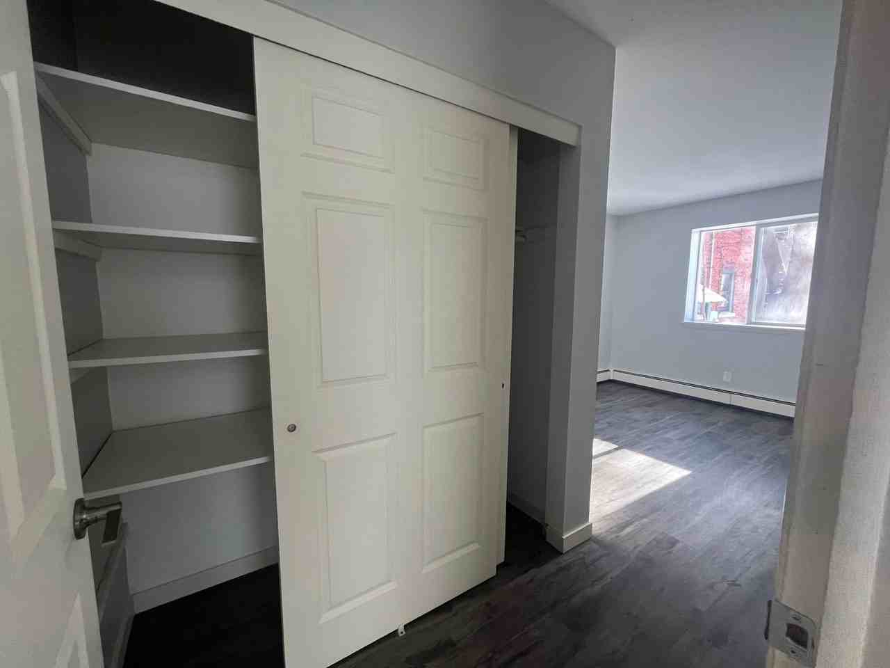 2545 2545 N. Cramer - 104 #104 - Photo 4 of 15