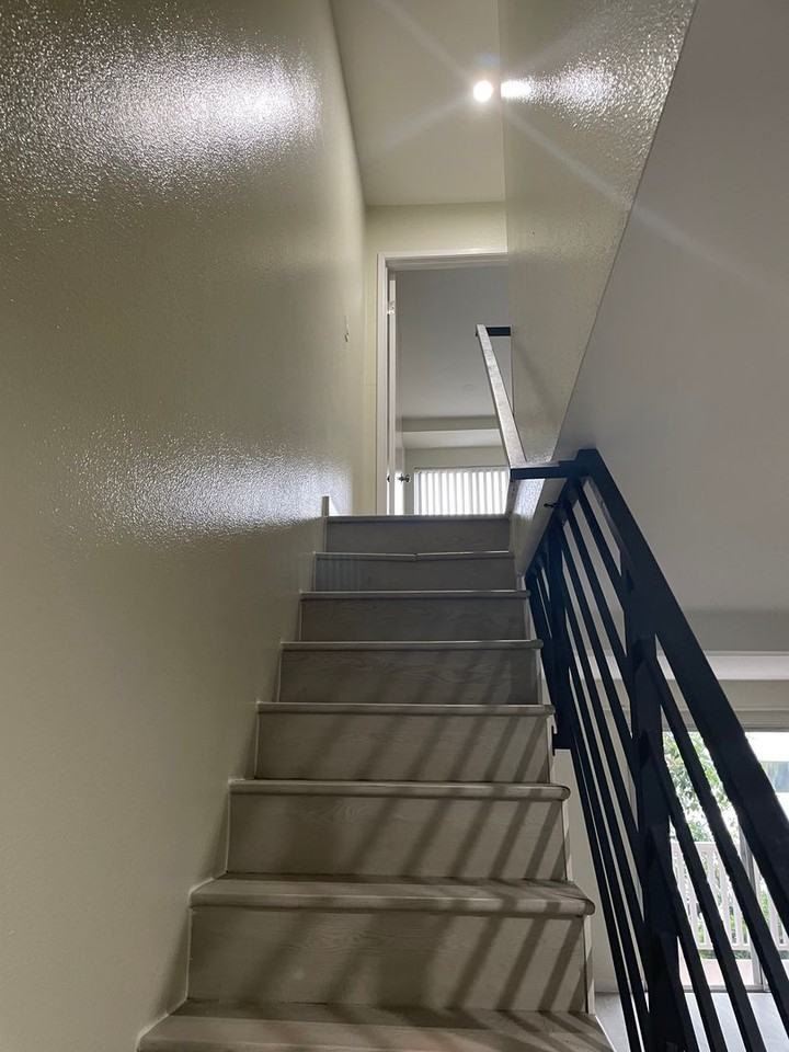 Las Palmas Apts - Photo 5 of 8