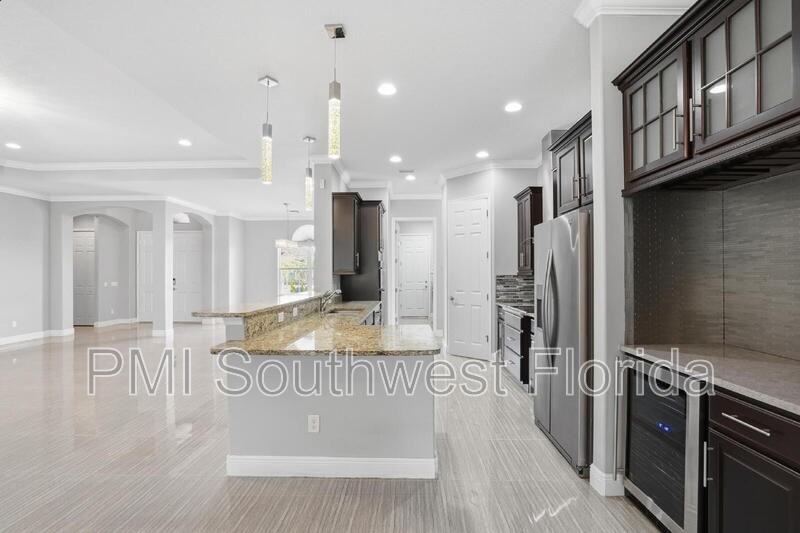 945 145th Street Cir Ne - Photo 2 of 3