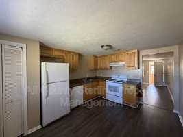 featured image of 201 Se Beech St #204