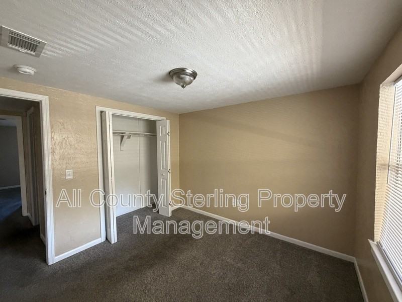 201 Se Beech St #204 - Photo 6 of 10