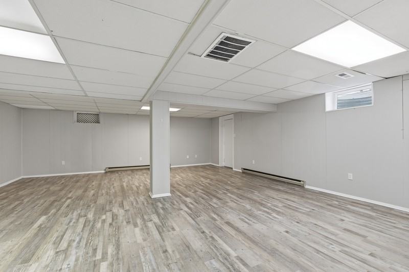 752 Ticonderoga Ave - Photo 7 of 21