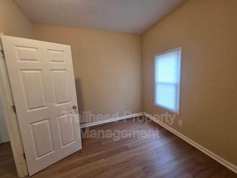 7311 Blue Ridge Blvd - Photo 7 of 18