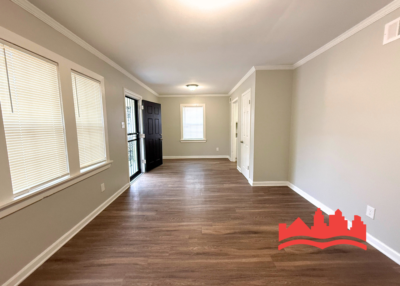 3477 Kensett Dr - Photo 5 of 13