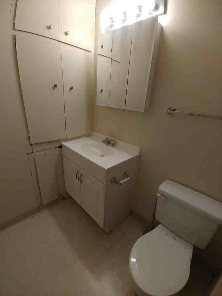 Avante Apartments - Photo 2 of 18